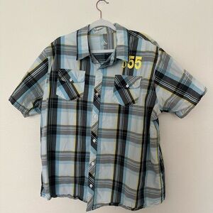 Men’s Disneyland Button Down Tee